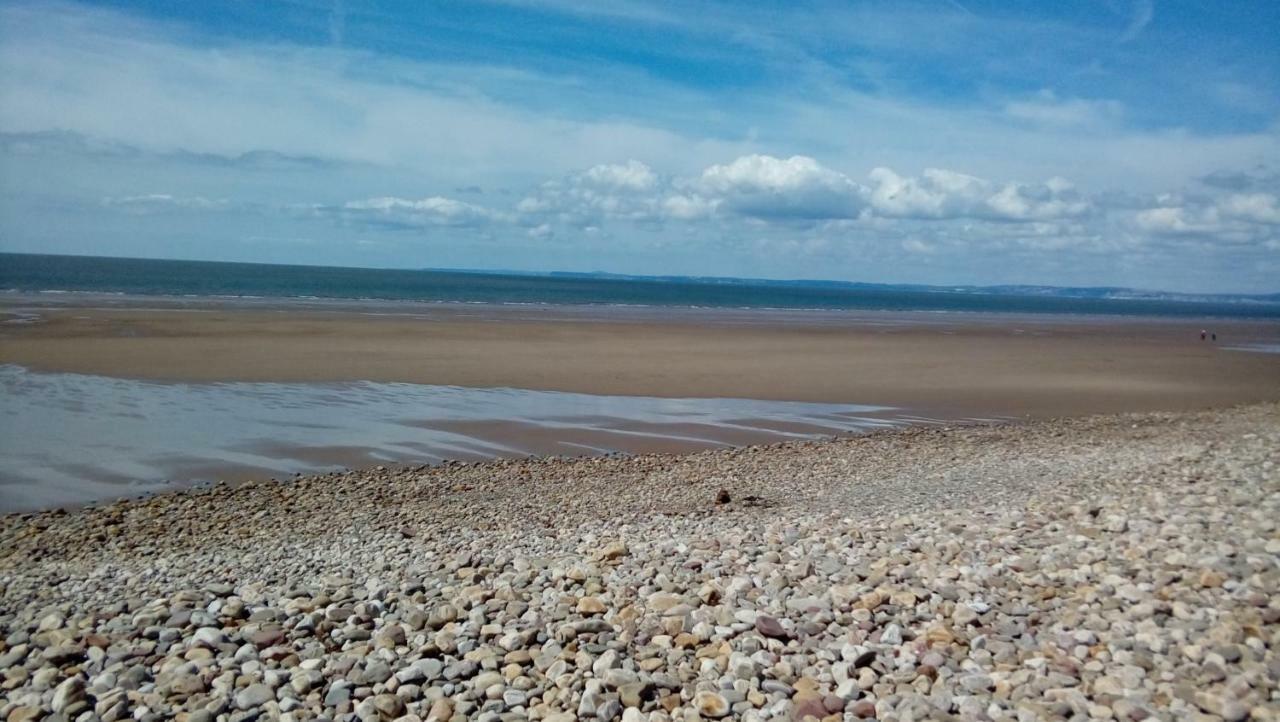 Lavender House Hotel Bridgend  Bagian luar foto